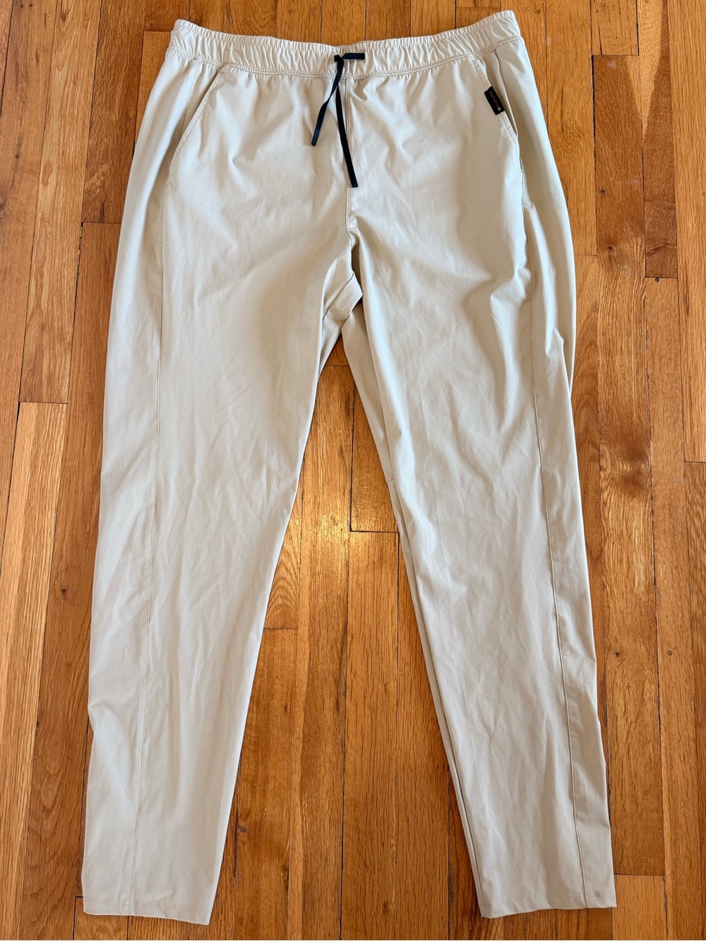 NWT Wolaco‎ Warren Pants Men’s Tan Khaki Athletic Pants Size XL